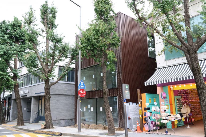 팔판동 근린생활시설