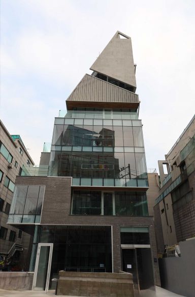 신사동 근린생활시설